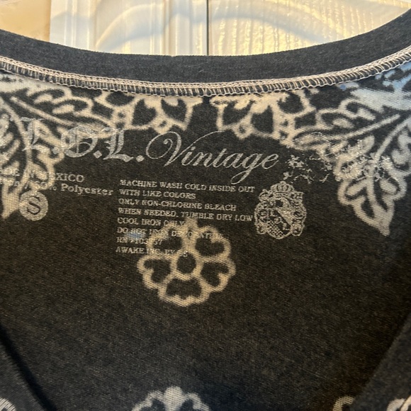 Women’s V-Neck Shirt - Picture 3 of 6